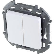 Выключатель INSPIRIA "Legrand" двухклавишный 10 AX - 250 В белый