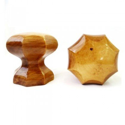 Ручка-кнопка дверная "Дуб" граненая