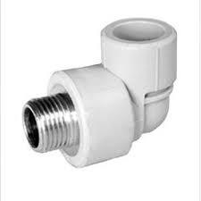 Угольник комб. 20*3/4 нар.рез. ПП