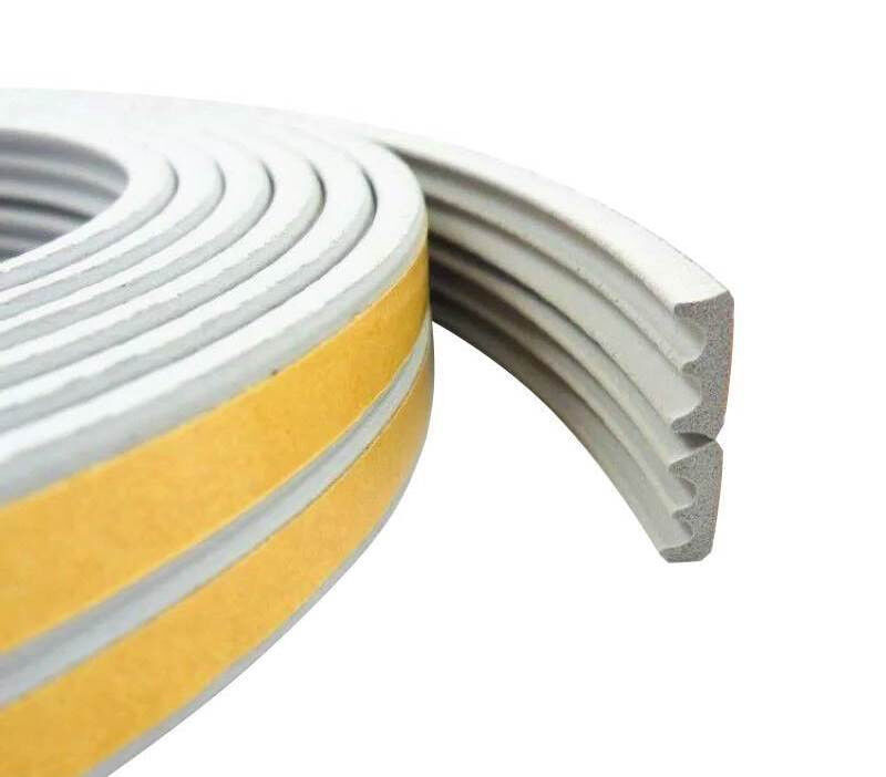 Уплотнитель TECH-TOP 9х4 мм белый 150 м