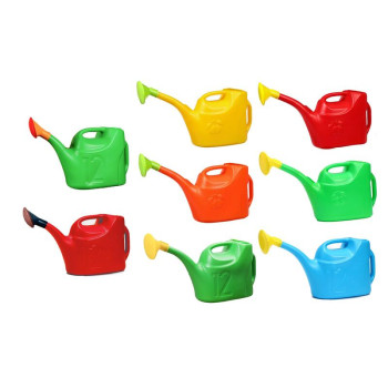 Опрыскиватели, лейки