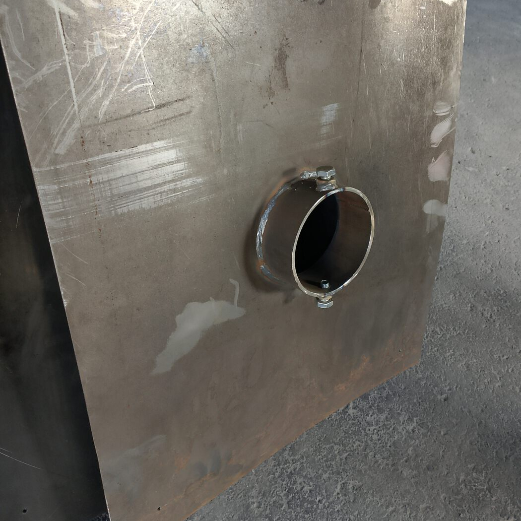 Потолочница d102