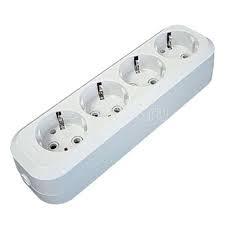 Колодка удл. UNIVersal 4-м с/з