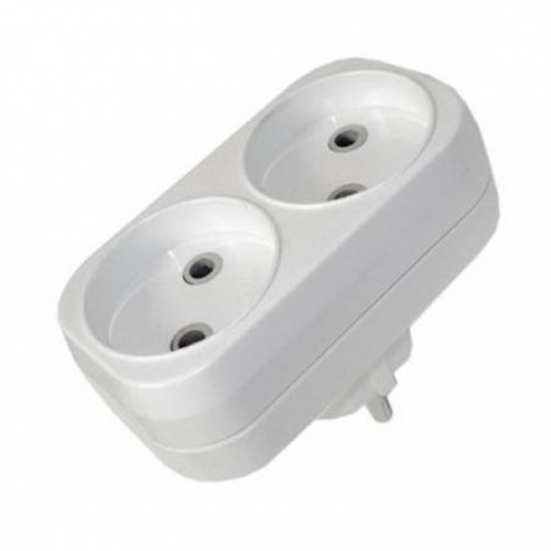 Разветвитель UNIVERSAL 6А 250В белый двухместный б/з