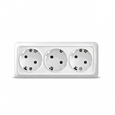 Розетка "Олимп" 16А 220В белый трехместная с/з