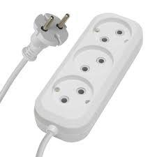 Удлинитель UNIVERSAL 6А 3 м белый трехместный без заземления